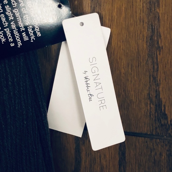 Robbie Bee Dress! - Picture 4 of 5